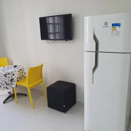 Pitangueiras Kitnetes Apartment Guaruja Exterior photo